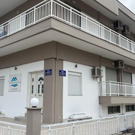 Del Mar Apartments I 阿吉亚特拉萨 外观 照片